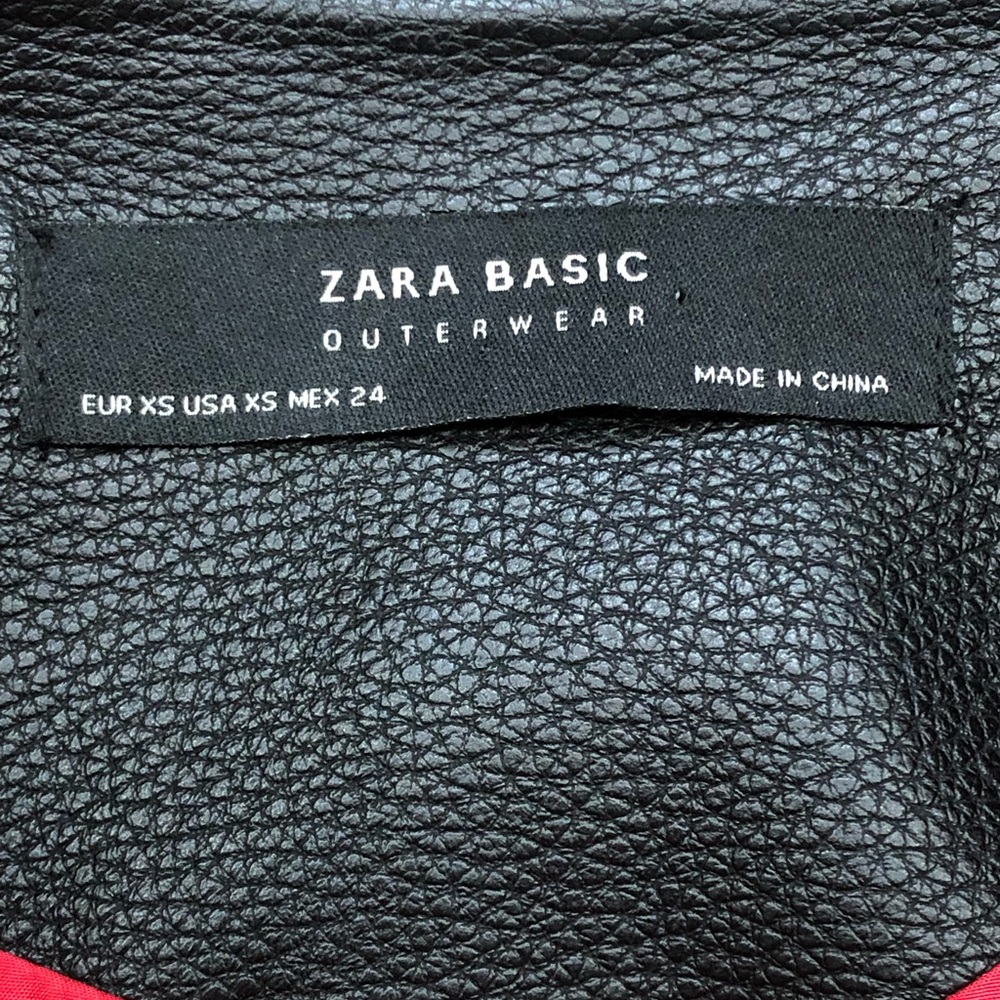 Zara Women’s Faux Leather Biker Jacket Full Zip Short Sleeves Black XS - Picture 9 of 9